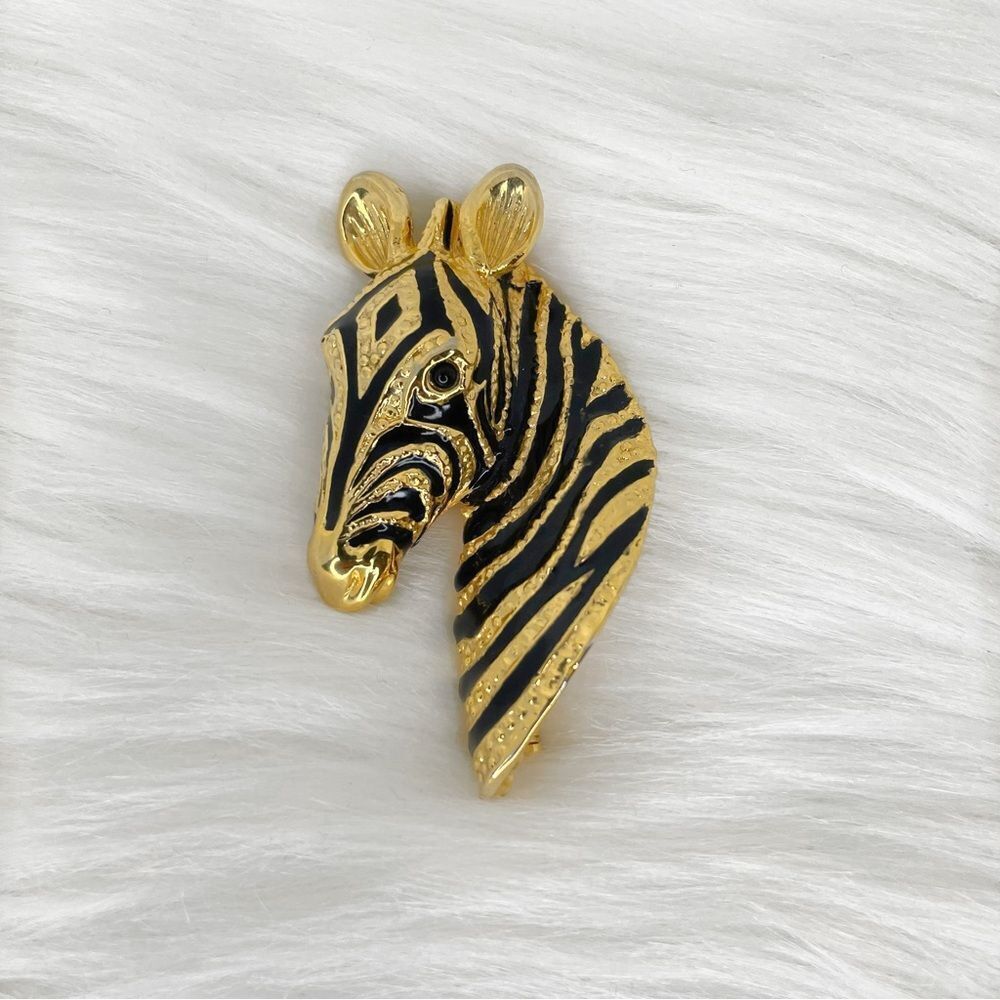 Zebra Head Gold Brooch Vintage Black Enamel